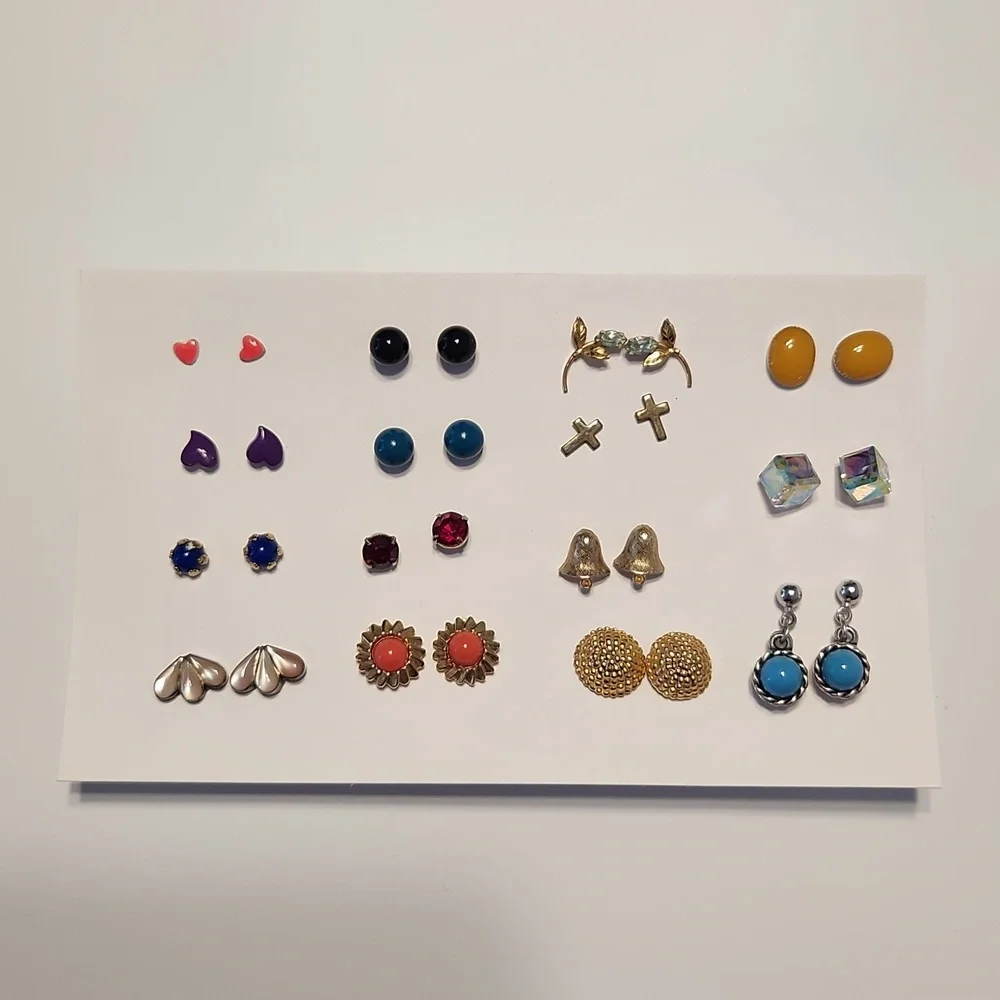 Stud Earring Collection - Picture 1 of 8
